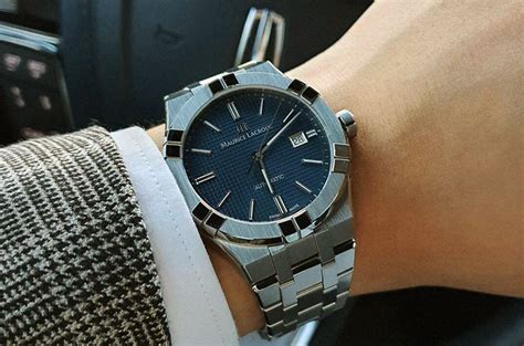 The 11 Best Audemars Piguet Royal Oak Watch Alternatives.